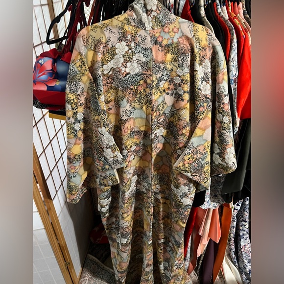 Kimono Robe #112 - Picture 2 of 2